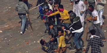 بھارت میں شہریت کے متنازع قانون کی منظوری، 79 دنوں میں 69 ہلاکتیں