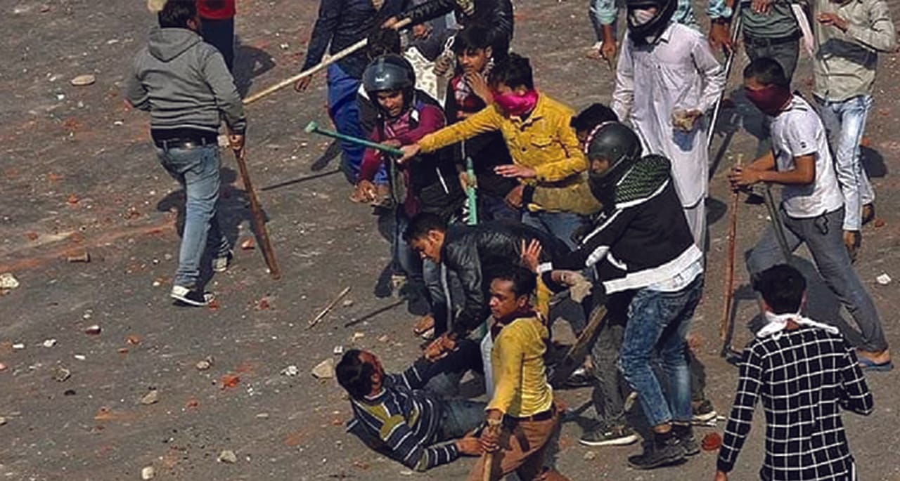 بھارت میں شہریت کے متنازع قانون کی منظوری، 79 دنوں میں 69 ہلاکتیں