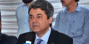مریم نواز کو بیرون ملک جانے کی اجازت ملی تو سپریم کورٹ سے رجوع کریں گے، وزیر قانون