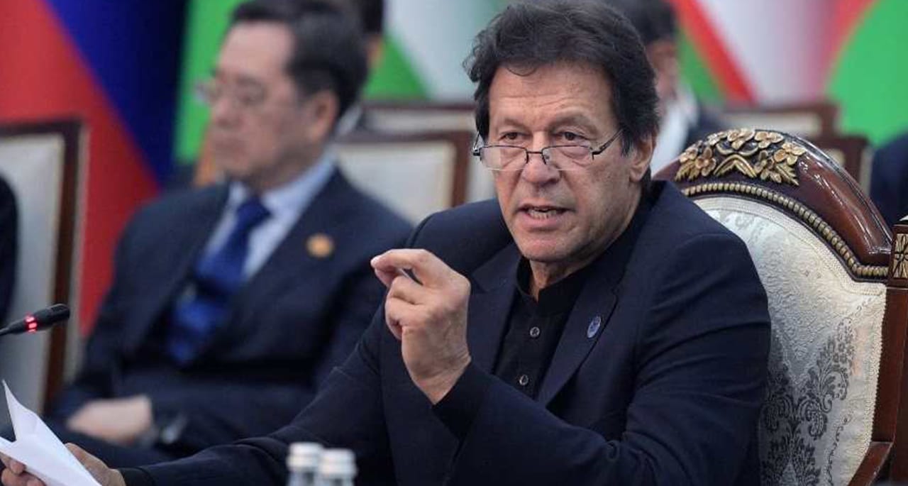 ملائیشیا میں کھڑے ہوکر عمرا خان کا دنیا کو پیغام۔