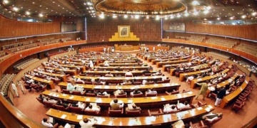 کورونا وائرس: قومی اسمبلی کااجلاس غیرمعینہ مدت کیلئے ملتوی۔