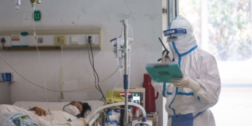 کورونا وائرس، پاکستان میں ایک اور شخص متاثر، اسکردو میں تعلیمی ادارے بند۔
