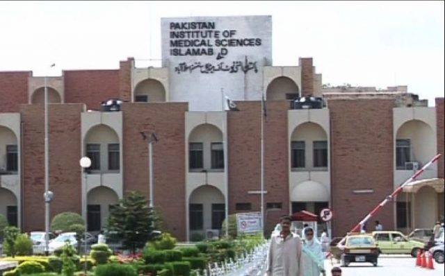 پمز اسپتال کے تین ڈاکٹرز، ایک نرس میں کوروناوائرس کی تصدیق۔