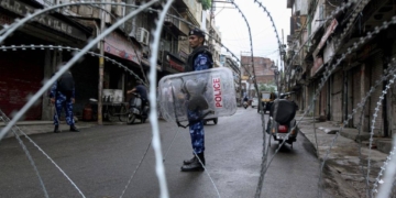 مقبوضہ کشمیر، بھارتی لاک ڈاؤن کو  275  روز ہو گئے