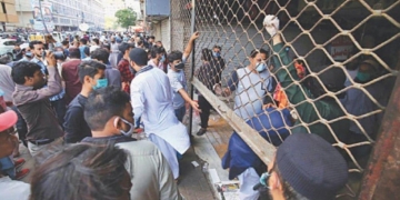 کراچی میں سیل کی گئی  5  مارکیٹیں تاحال بند۔