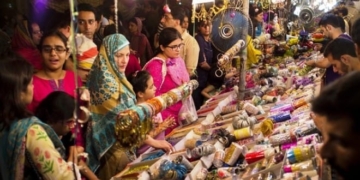 کورونا وائرس: ایس او پیز کی خلاف ورزی پر مارکیٹیں بند کرنے کا فیصلہ۔