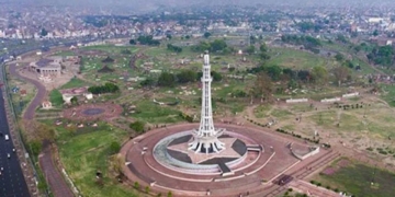 لاہور کے 80 ہاٹ اسپاٹ علاقے آج رات سے سیل ہو جائیں گے۔