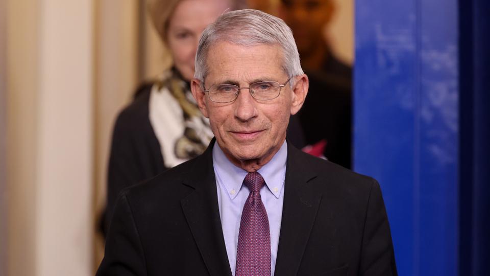 امریکی سائنسدان انتھونی فاوچی دسمبر تک کورونا ویکسین آنے کیلیے پرامید۔