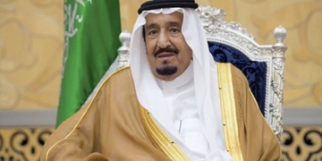 سعودی فرماں روا شاہ سلمان بن عبدالعزیز علیل،اسپتال منتقل۔
