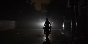 کراچی میں آج آندھی کے ساتھ 130 ملی میٹر تک بارش ہوسکتی ہے