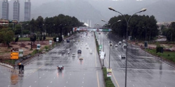 لاہور، کراچی، اسلام آباد میں بارش