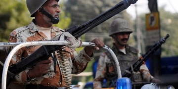 کراچی میں دہشتگردی کا بڑا منصوبہ ناکام، کالعدم تنظیم کے 2 دہشتگرد ہلاک۔