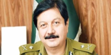 شعیب دستگیر تبدیل، انعام غنی نئے آئی جی پنجاب تعینات۔