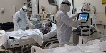 پاکستان میں کورونا سے مزید 45 اموات۔