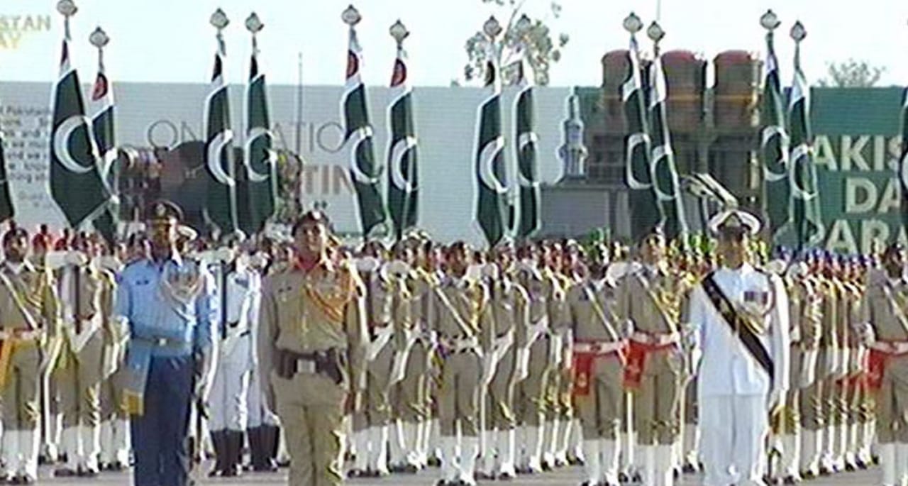 اسلام آباد میں یوم پاکستان کی پریڈ