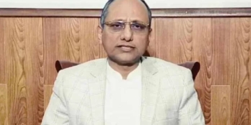 میری رائے میں جن تعلیمی اداروں میں کورونا کیسز کم ہیں انہیں کھلا رکھا جائے