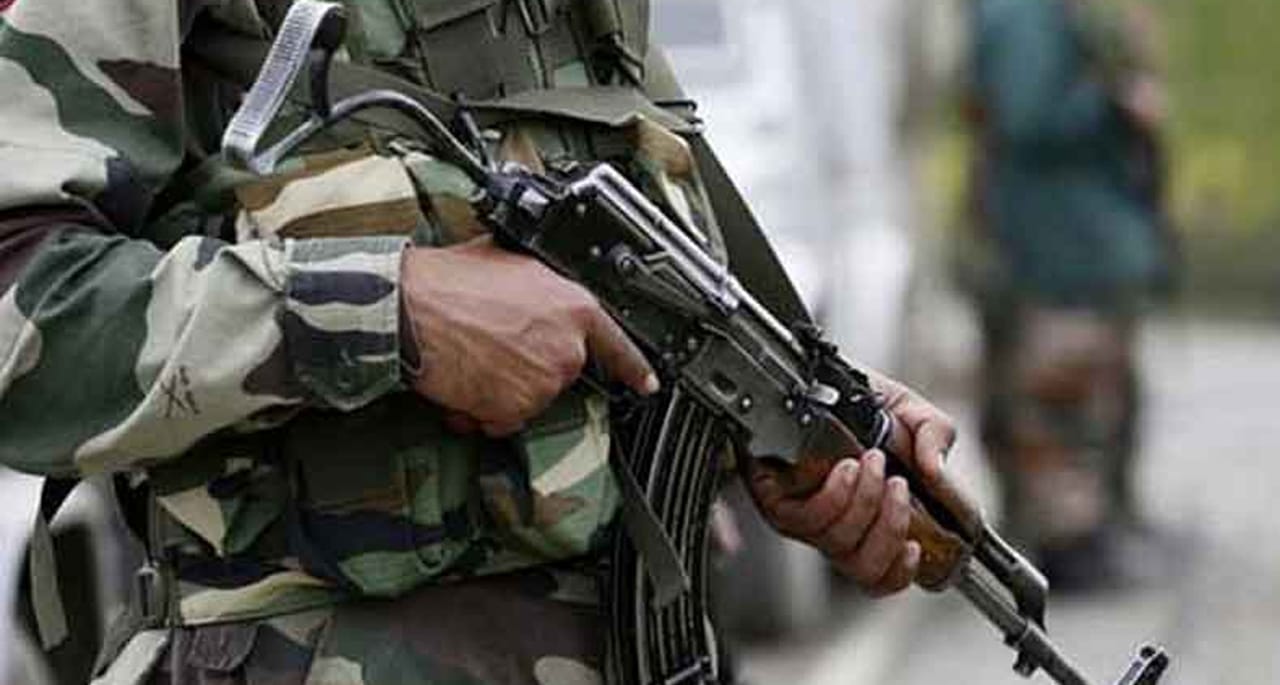 مقبوضہ کشمیرمیں بھارتی محاصرے کے 600 روز مکمل، دو نوجوان شہید