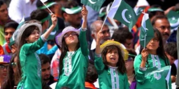 خوش رہنے میں پاکستانیوں نے پھر بھارتیوں کو ہرا دیا