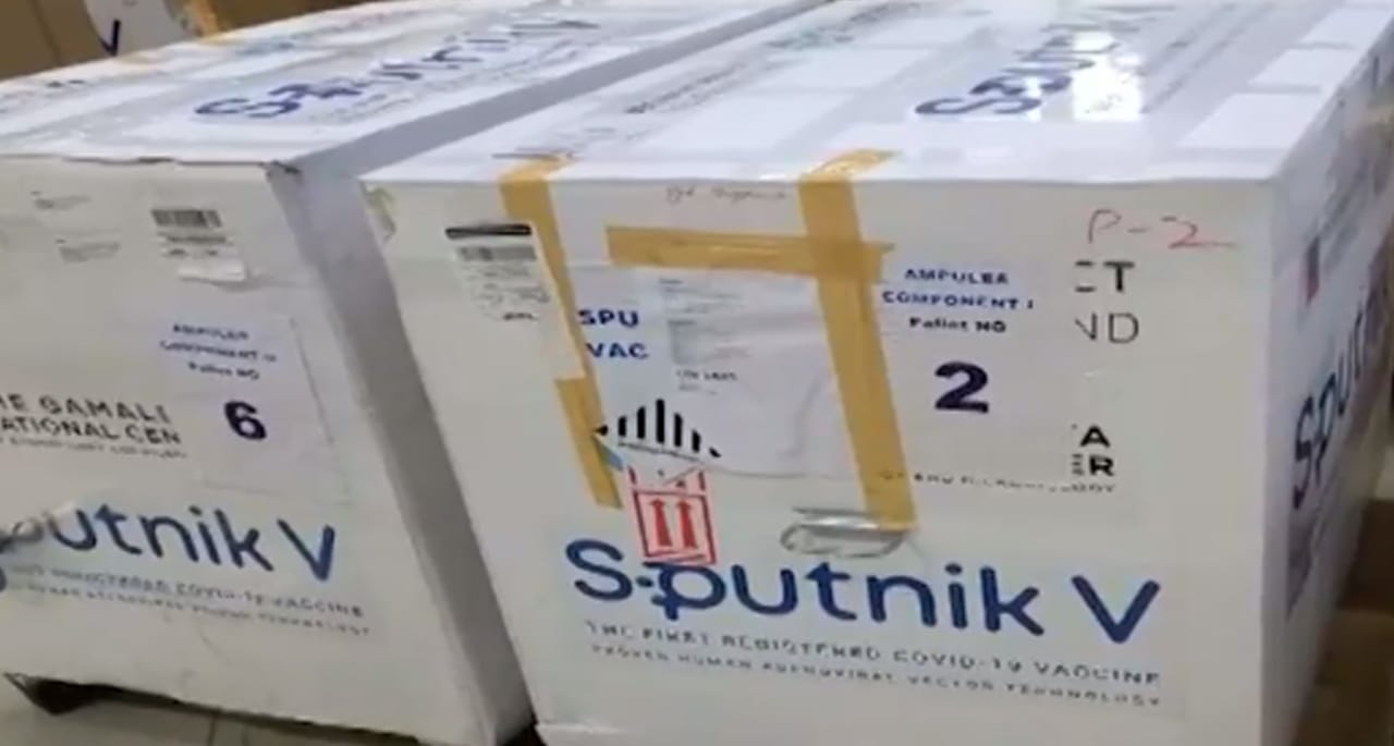 من پسند قیمت نہ ملنے پر مقامی دواساز کمپنی کی روسی ویکسین واپس بھجوانے کی دھمکی