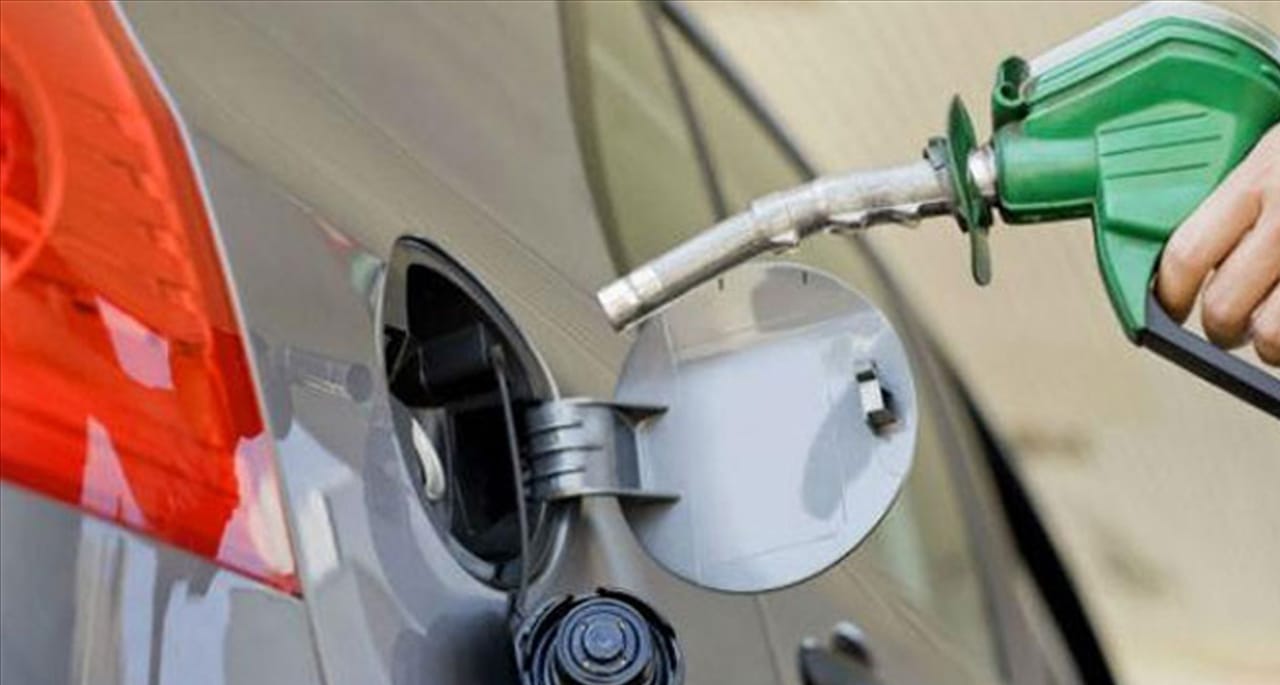 پیٹرول اور ڈیزل کی قیمتوں میں کمی کا امکان، سمری پیٹرولیم ڈویژن کو ارسال