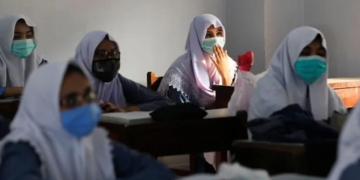 سندھ میں آٹھویں جماعت تک اسکول بند کرنے کا فیصلہ