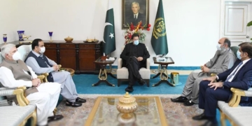 وزیراعظم سے چاروں وزرائےاعلیٰ کی ملاقات، کورونا کی تیسری لہر اور ویکسی نیشن پرگفتگو