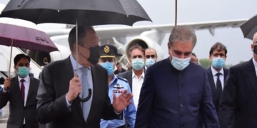 روسی وزیرخارجہ 2 روزہ دورے پرپاکستان پہنچ گئے