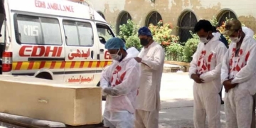 پاکستان میں ایک اور ہلاکت خیز دن، کورونا سے 105 اموات