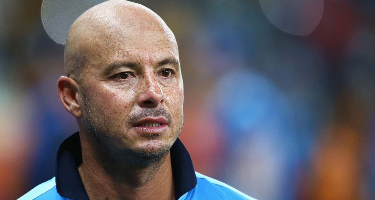 بھارت کی کشمیر پریمیئر لیگ میں شرکت پر ہرشل گبز کو دھمکی