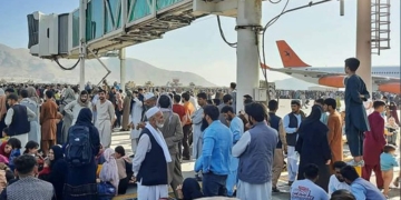 کابل ائیرپورٹ بند، پی آئی اے نے بھی آپریشن معطل کردیا