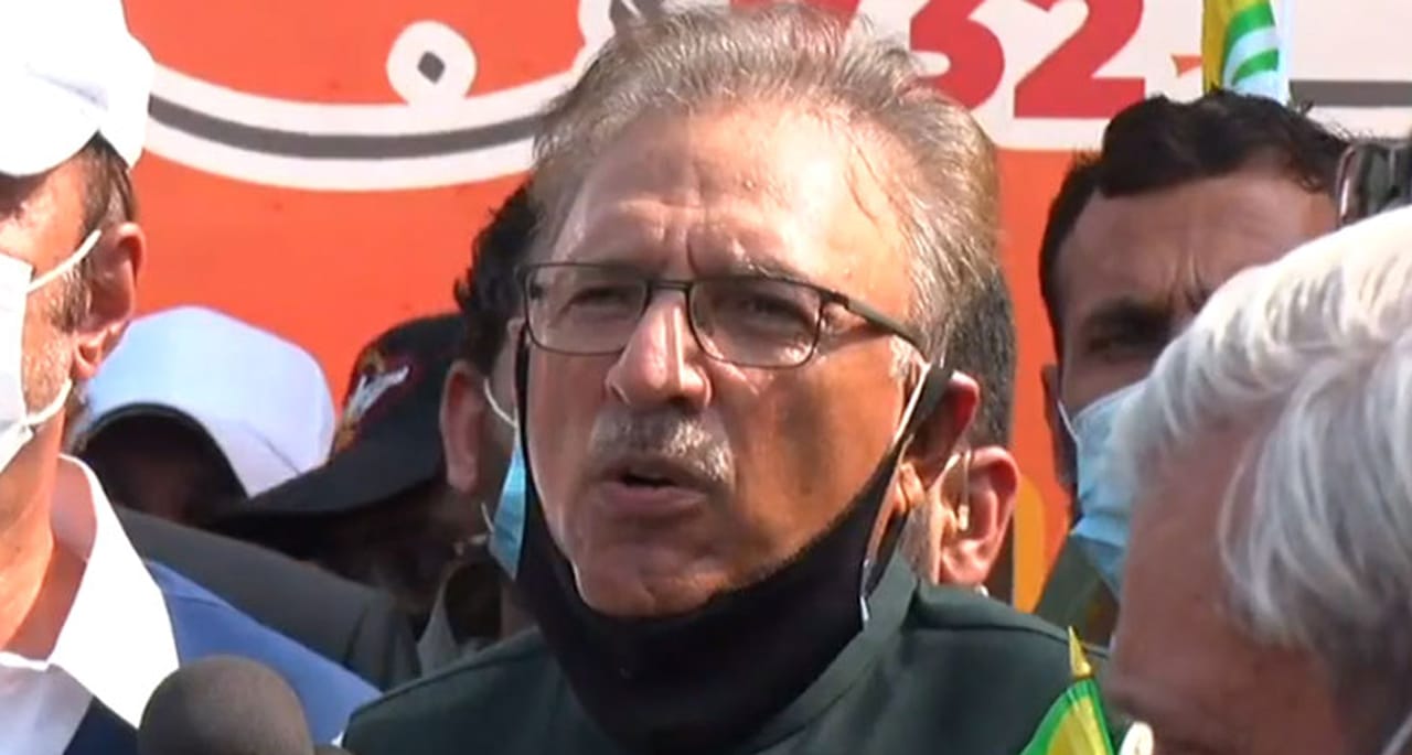 بھارت کو وارننگ دے رہے ہیں مظالم بند کرے، صدر مملکت