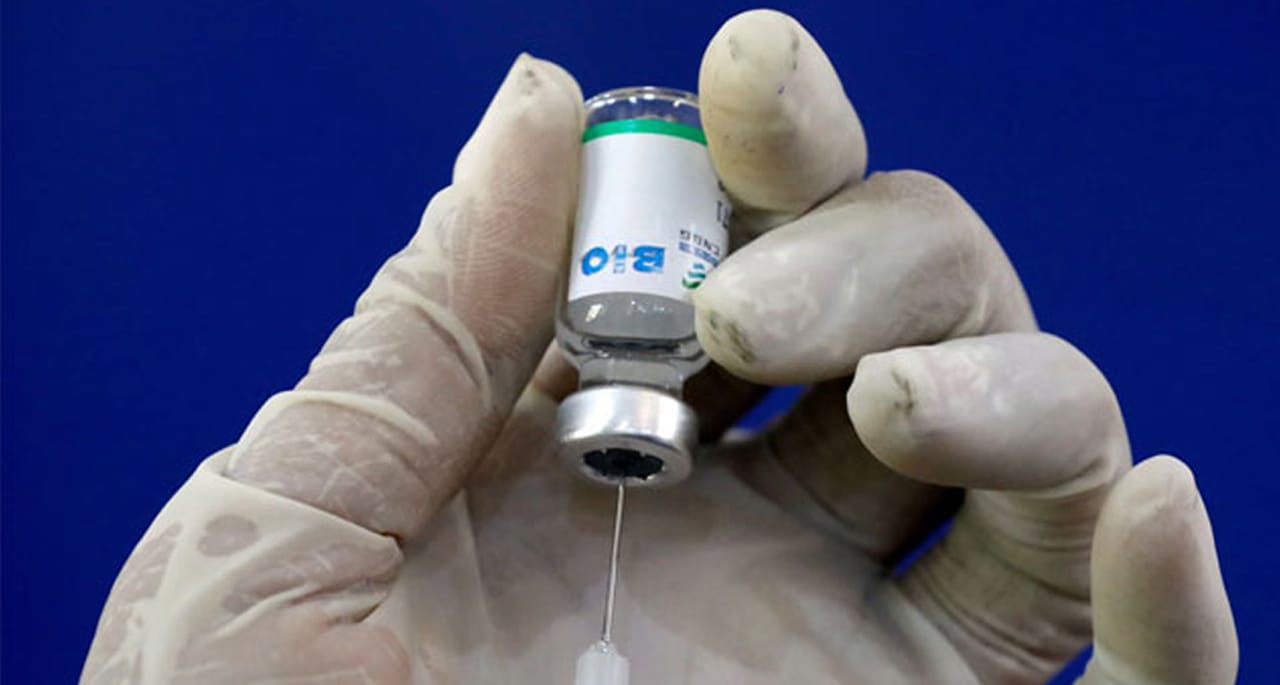 سندھ کا قومی شناختی کارڈ نہ ہونے والوں کو بھی ویکسین لگانےکا فیصلہ