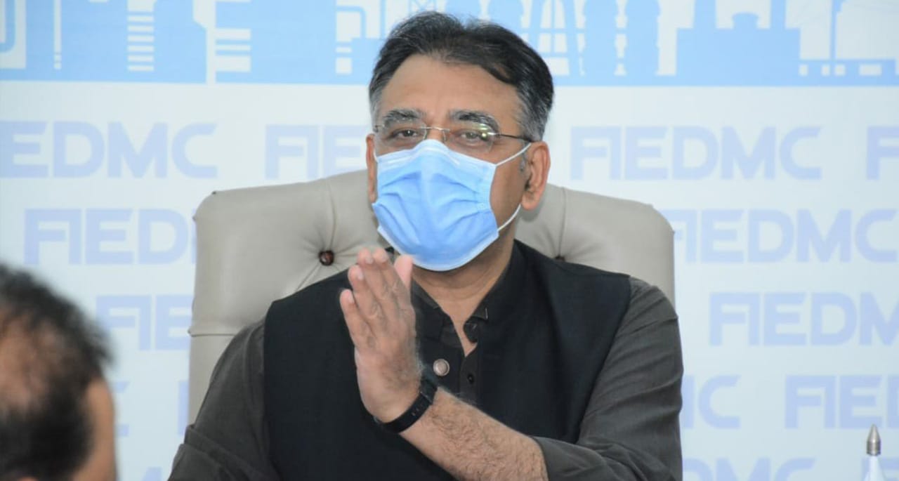 ’ایک سال میں ایس او پیز کی بدترین خلاف ورزیاں سیاستدانوں کی طرف سے ہوئیں‘