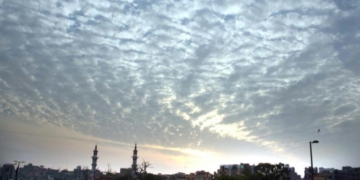 کراچی میں سمندری ہواؤں کی رفتار کل سے بڑھنے کا امکان