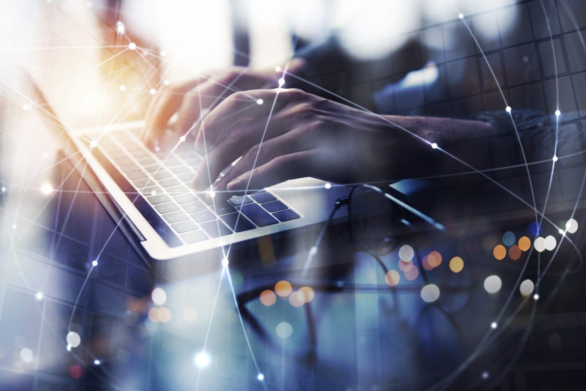 پاکستانی انٹرنیٹ صارفین کی مشکل کب حل ہو گی؟