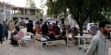 بلوچستان کے مختلف علاقوں میں شدید زلزلہ، 20 افراد جاں بحق، 300 سے زائد زخمی