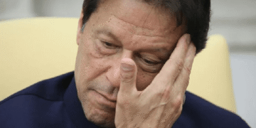 پنڈورا پیپرز، عمران خان کی ٹیم کا کون کون کھلاڑی شامل؟