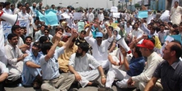 اسلام آباد میں گرفتار ڈاکٹرز کو رہا نہ کیا تو کام بند کردینگے: ینگ ڈاکٹرز پنجاب