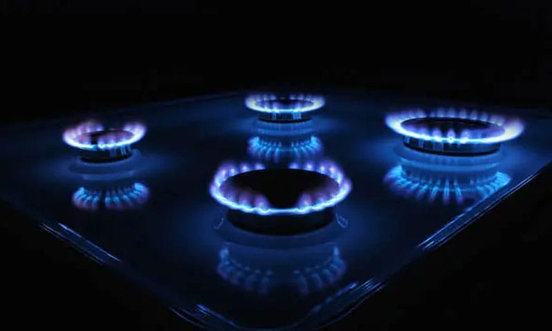 صارفین کو چند گھنٹے گیس کی فراہمی پر پیٹرولیم ڈویژن کی وضاحت