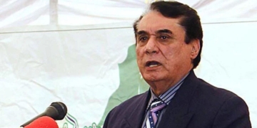 حکومت کا چیئرمین نیب جاوید اقبال کو ہٹانے کا فیصلہ