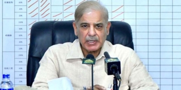آئی ایم ایف سے 1 نہیں 2 ارب ڈالر ملیں گے: وزیرِ اعظم شہباز شریف
