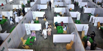 سندھ حکومت نے ماس ویکسینیشن سینٹر بند کردیا