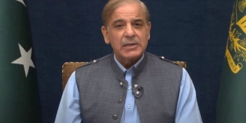 وزیر اعظم نے معاشی صورتحال پر ہنگامی اجلاس طلب کر لیا
