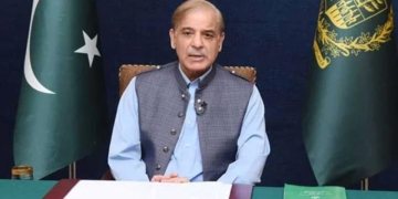 الیکشن کمیشن PTI ممنوعہ فنڈنگ ​​کیس کا فیصلہ جَلد سنائے شہباز شریف