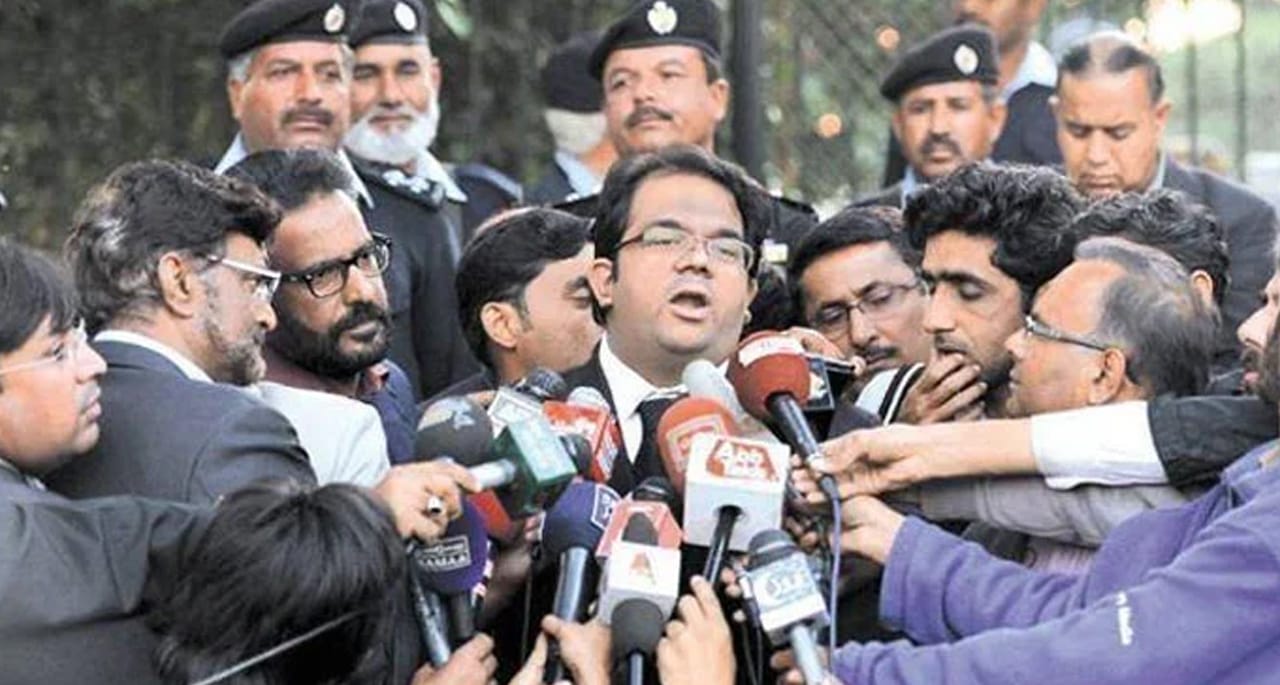 عدالت کا اتنی جلدی الیکشن کرانے کا فیصلہ سمجھ سے بالاتر ہے: وکیل پی ٹی آئی