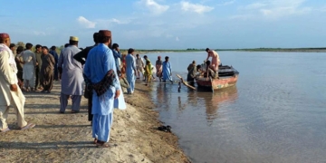 دریائے سندھ میں کشتی الٹنے کا واقعہ، مزید 3 لاشیں نکال لی گئیں