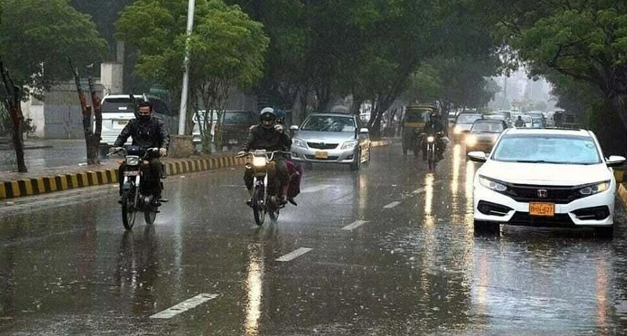 کراچی میں آج بھی بارش کا امکان