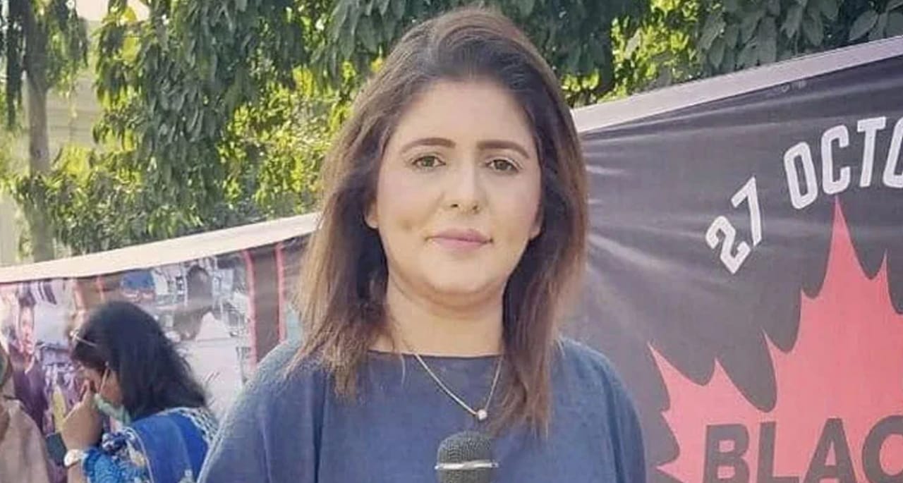 خاتون صحافی کی نمازِ جنازہ و تدفین