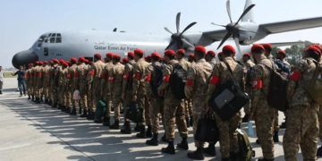 فیفا ورلڈ کپ کی سیکیورٹی کیلئے پاک فوج کا دستہ قطر روانہ