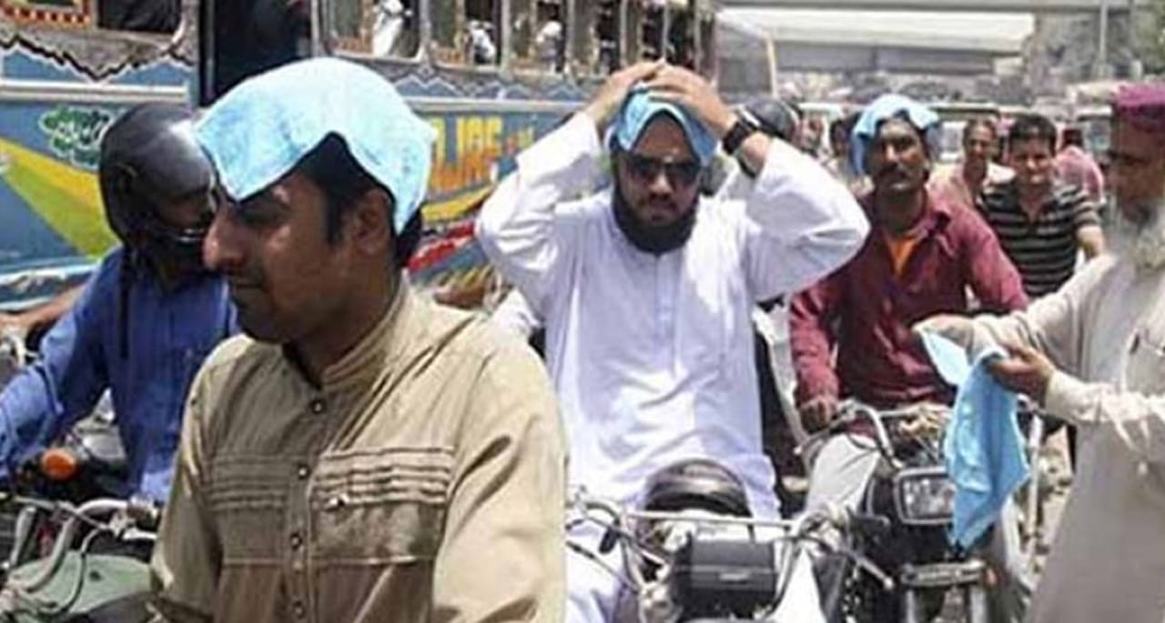 کراچی میں کل سے گرمی کی شدت میں اضافے کا امکان